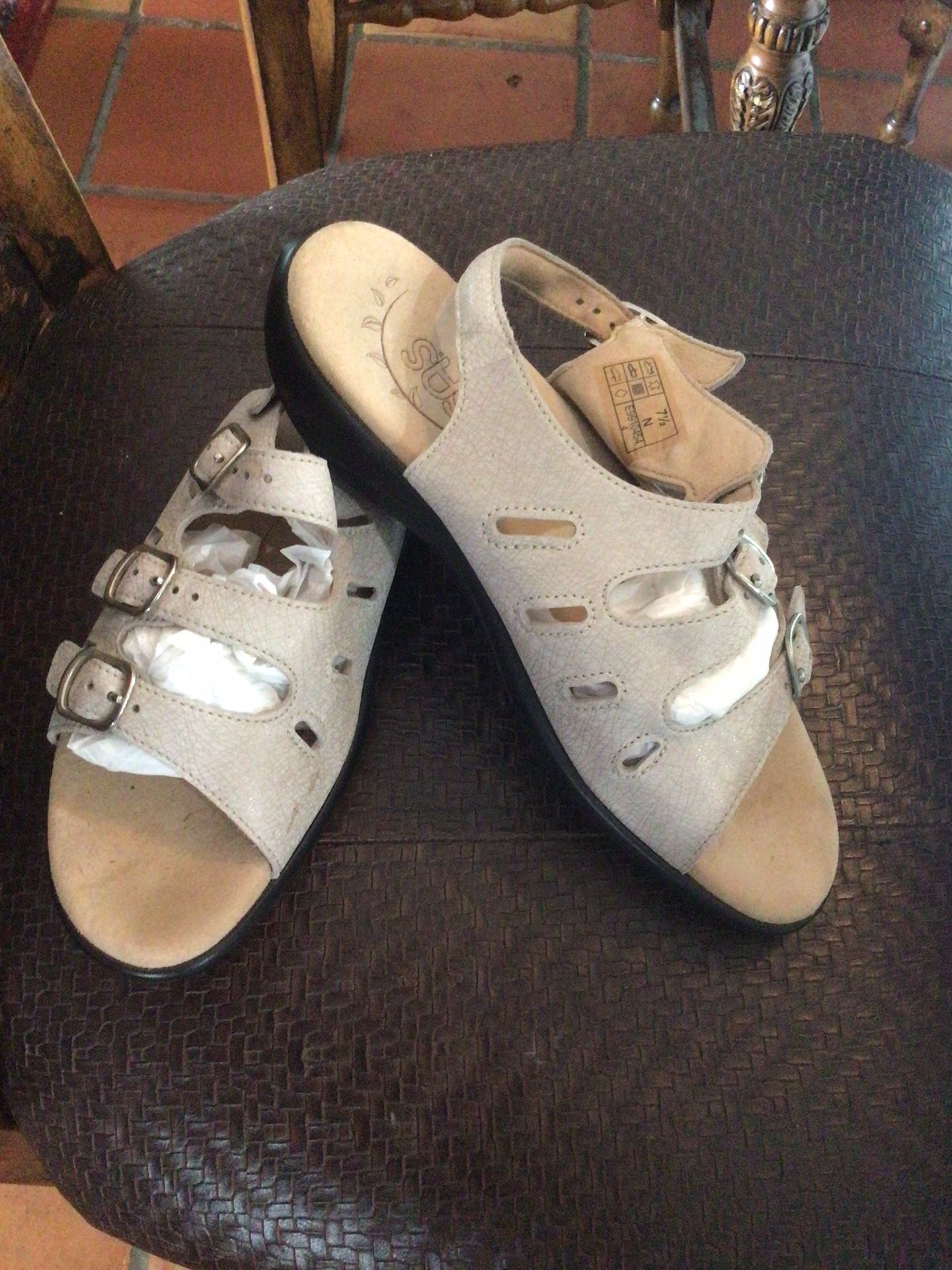 SAS Mystic - Slingback Beige Sandal Size 7.5 N