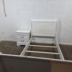 Twin Bed Set