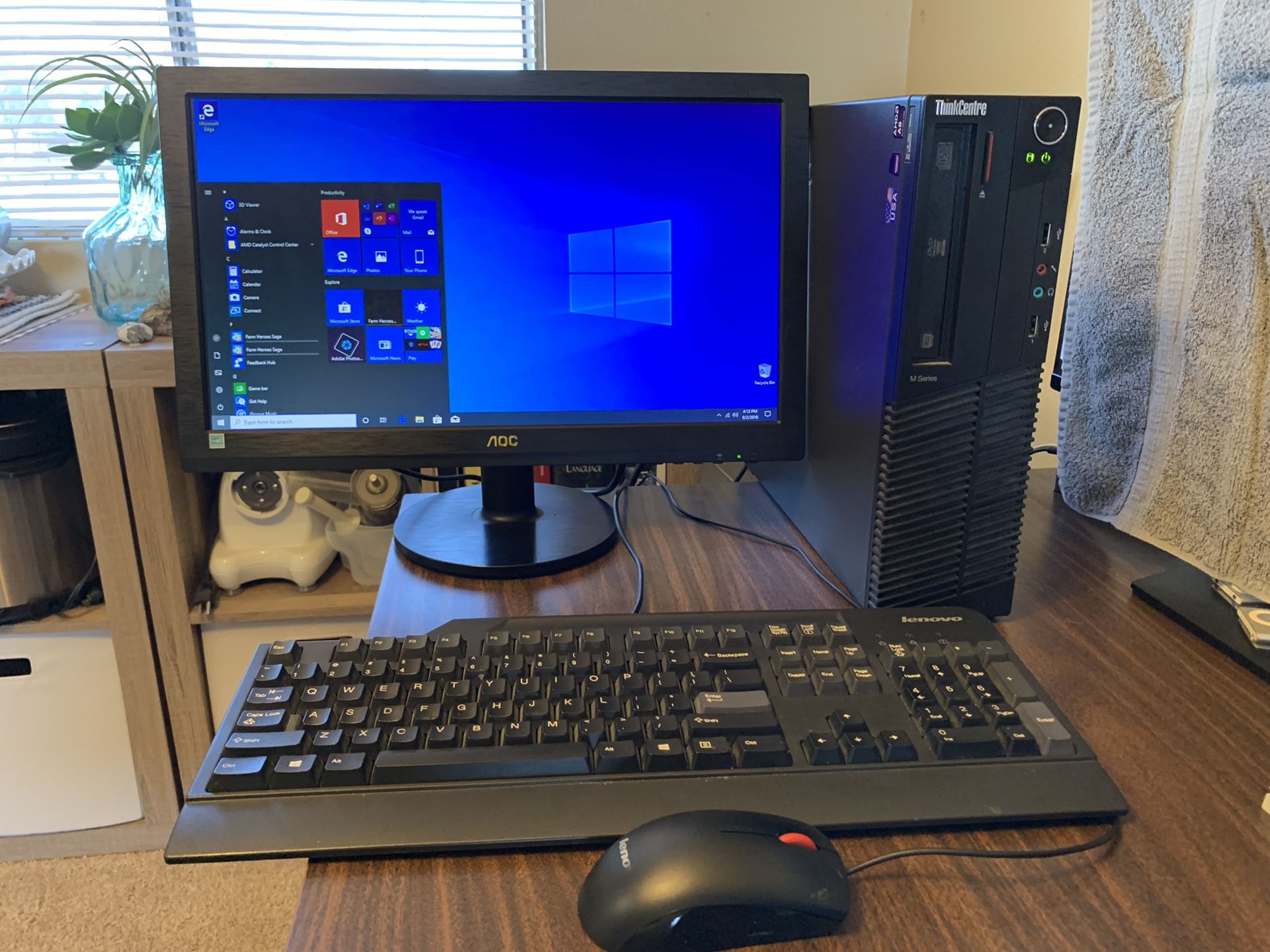 Lenovo ThinkCentre M78 10BU0004US Desktop Computer w/ AOC E2060SWD Black 19.5" LED Backlight Monitor
