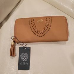Vince Camuto Zip Wallet NEW 