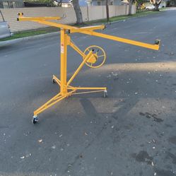 16 ft. Yellow Drywall Panel Hoist Drywall Lift Rolling Panel Hoist Jack Lifter 