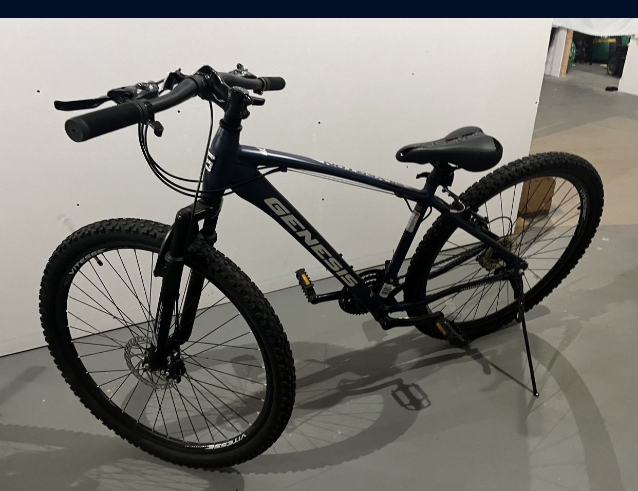 Genesis 29 Mens 29in Mountain Bike Genesis 29-inch Silverton Men's