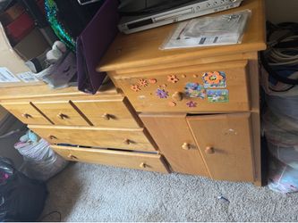 Dresser Kids