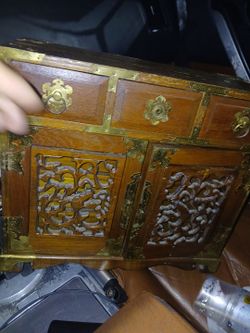 Antique hand carved jewlery box