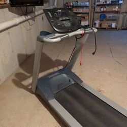 Precor TRM 211 Treadmill 