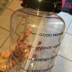 New Water Bottle 3400 Ml  116 Oz 