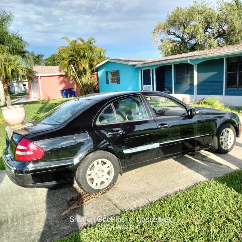 E350 Mercedes ,PARTS ,CAR PARTS