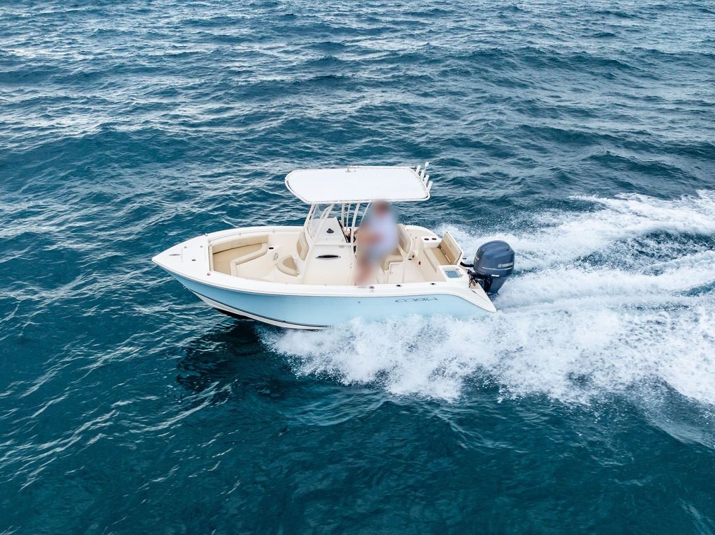 2015 Cobia 201 CC
