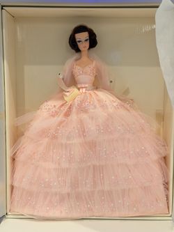 Barbie BFMC In the Pink Silkstone NRFB — Complete with COA