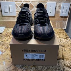 Yeezy Boost 380 Onyx Size 9.5