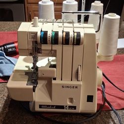 Singer Ulturlock 14u34