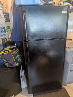 Frigidaire refrigerator