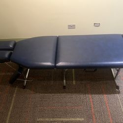 Chiropractic portable table