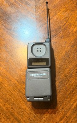 Vintage Bell Atlantic Mobile Cell Phone Retro Brick Phone - Parts / Repair / Prop