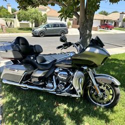 2017 HARLEY DAVIDSON ROAD GLIDE ULTRA