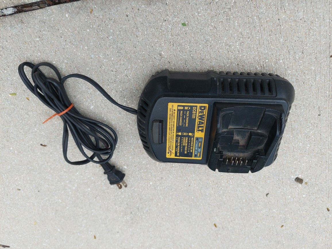 BATTERY ORIGINAL CHARGER 20 VOLTS