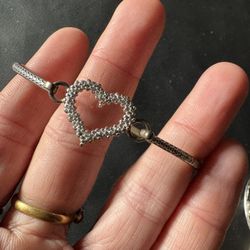 Authentic Pandora Moments Sterling Silver Studded Chain Heart Clasp Bracelet