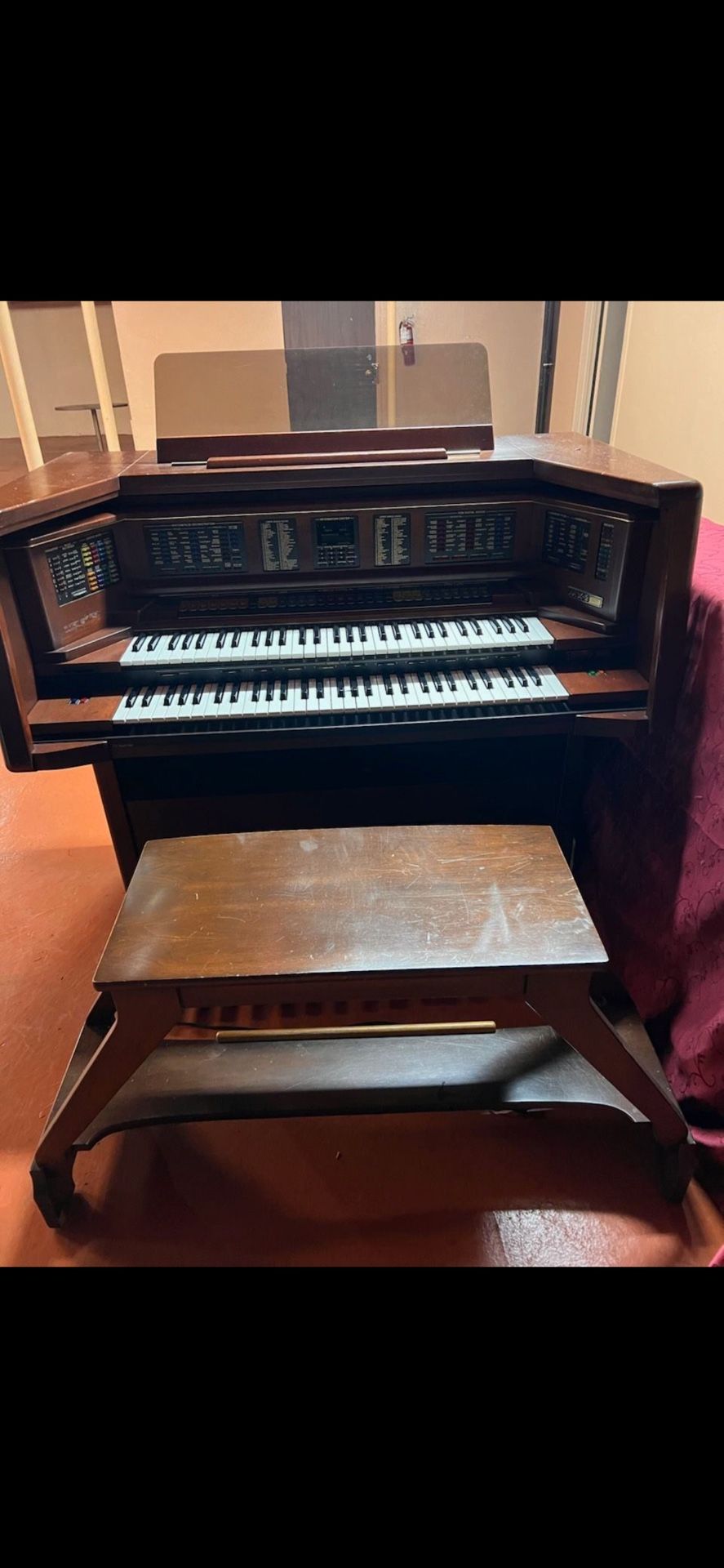 Organ Player