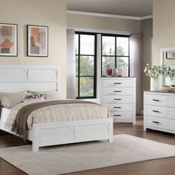 4 PCs Bedroom Set Dresser Mirror Queen Bed & Nightstand. ( FINANCING OPTIONS )