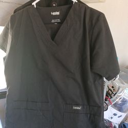 Black two-piece scrub small