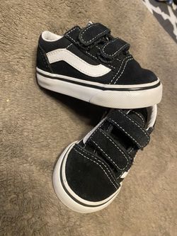 Baby Vanz Size 4c 