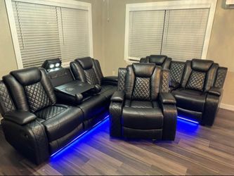 I sell - Reclining room set - Ask for price/ VENDO
