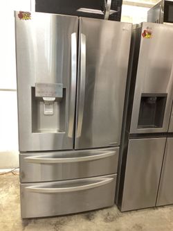 Lg refrigerator 4 door 36” width/29” depth/70” height
