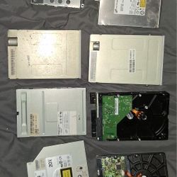 Internal Optical Drives Cd/DVD,  Hard Disk Drives