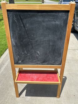 Chalkboard/Dry Erase Easel