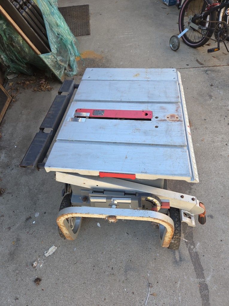 10" Table Saw Craftsman