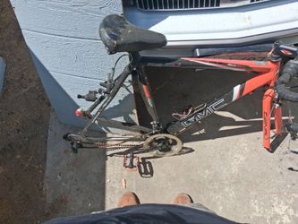 Road bike frame