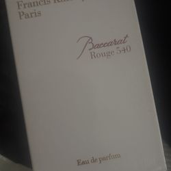 Baccarat Rogue 540 White