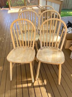 6 wooden chairs - free pick up