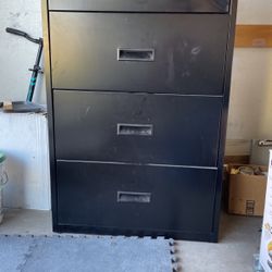 4 Draw Filing Cabinet 