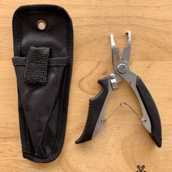 SeaStrive Heavy Duty Fishing Pliers