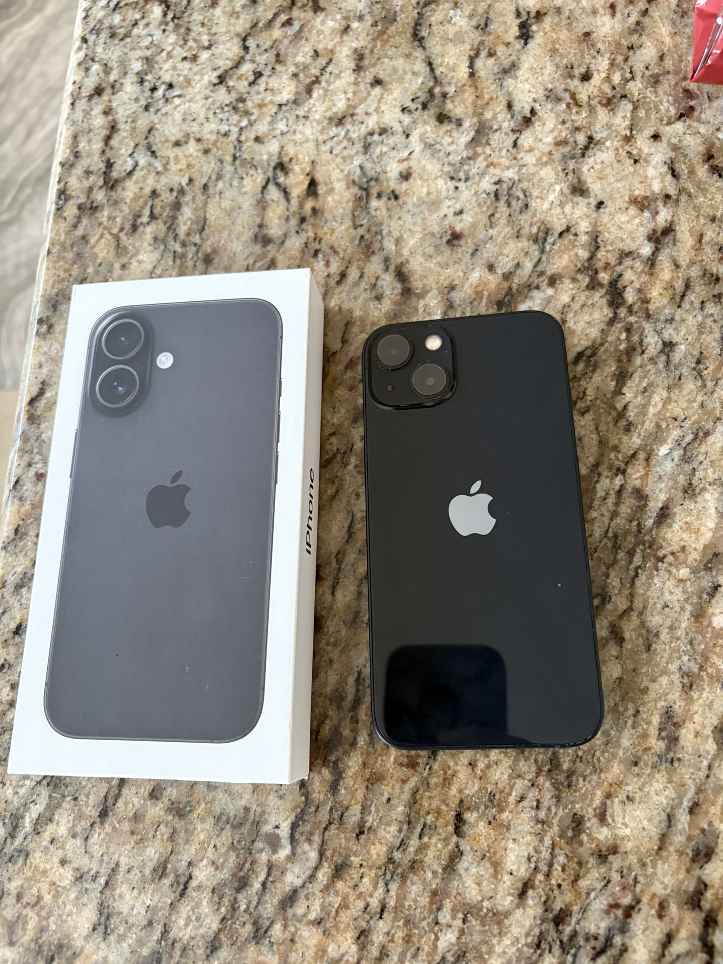 iPhone 13