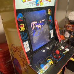 Classic PAC-MAN Arcade 