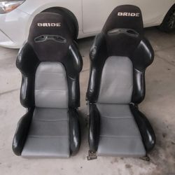 Bride Reclinable Bucket Seats Reps Black and Grey Leather / Cloth