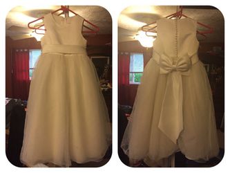 Flower girl / Jr Bridesmaid dress