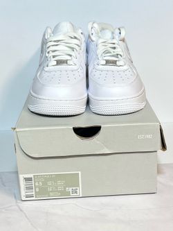 White Nike Air Force 1s | 6.5M/8W