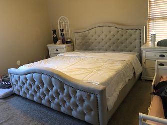 King size tufted bed and nightstands and dresser (Tall)