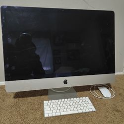 Very Nice Apple Computer Desktop