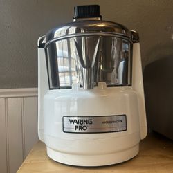 Waring Pro Juice Extractor 