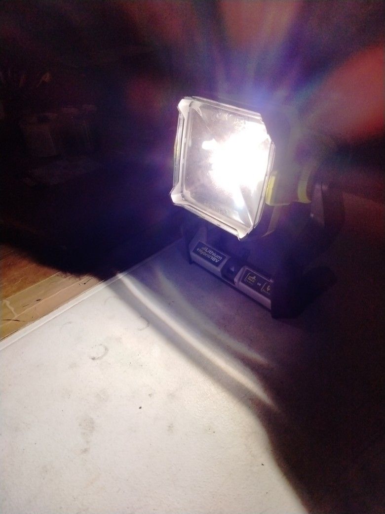 Ryobi LED Work Light