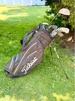 Golf Clubs / Golf Bag