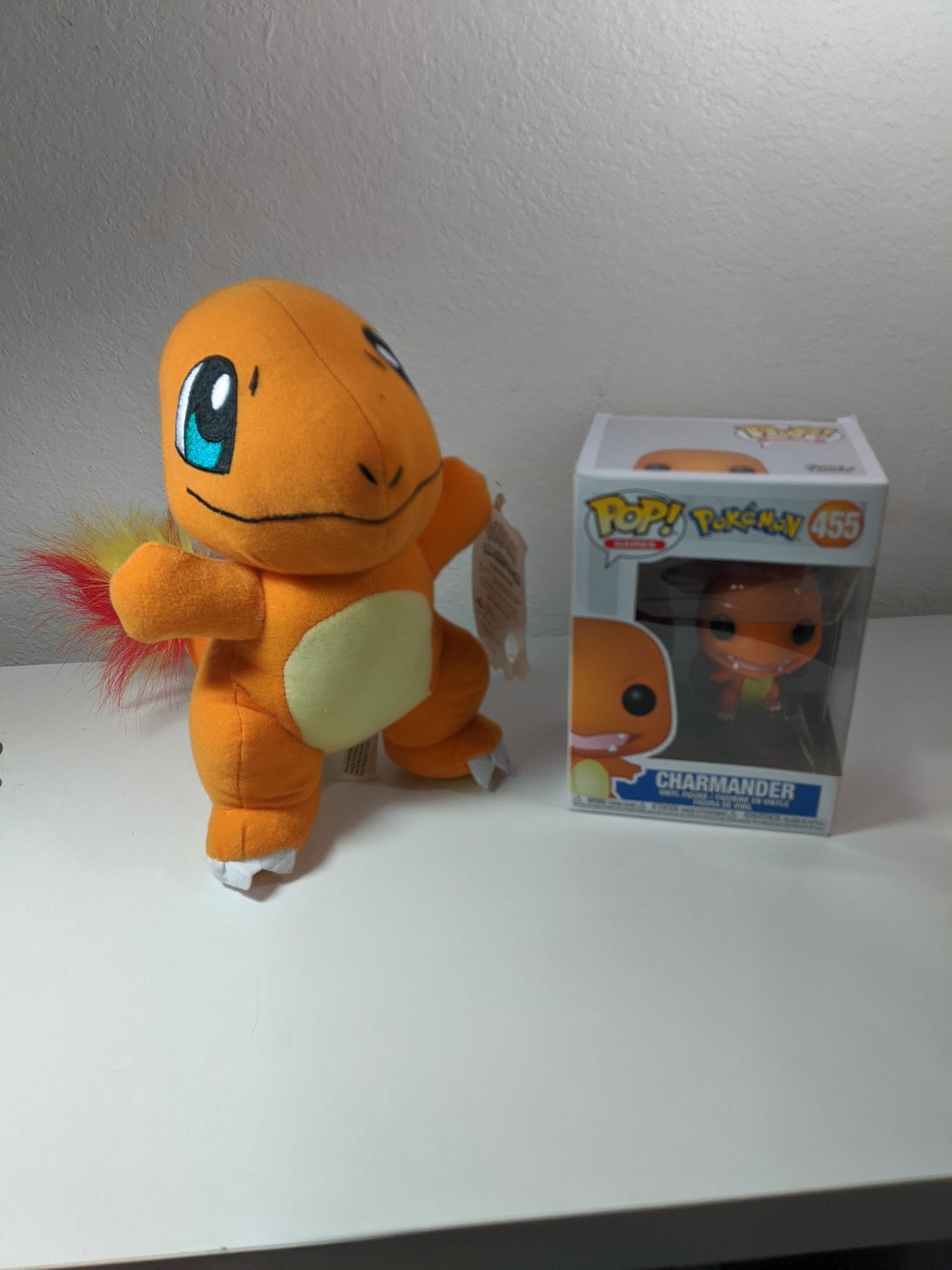 Pokémon CHARMANDER New! Lot Funko Pop! Figure 455/2017 Toy Factory Plush