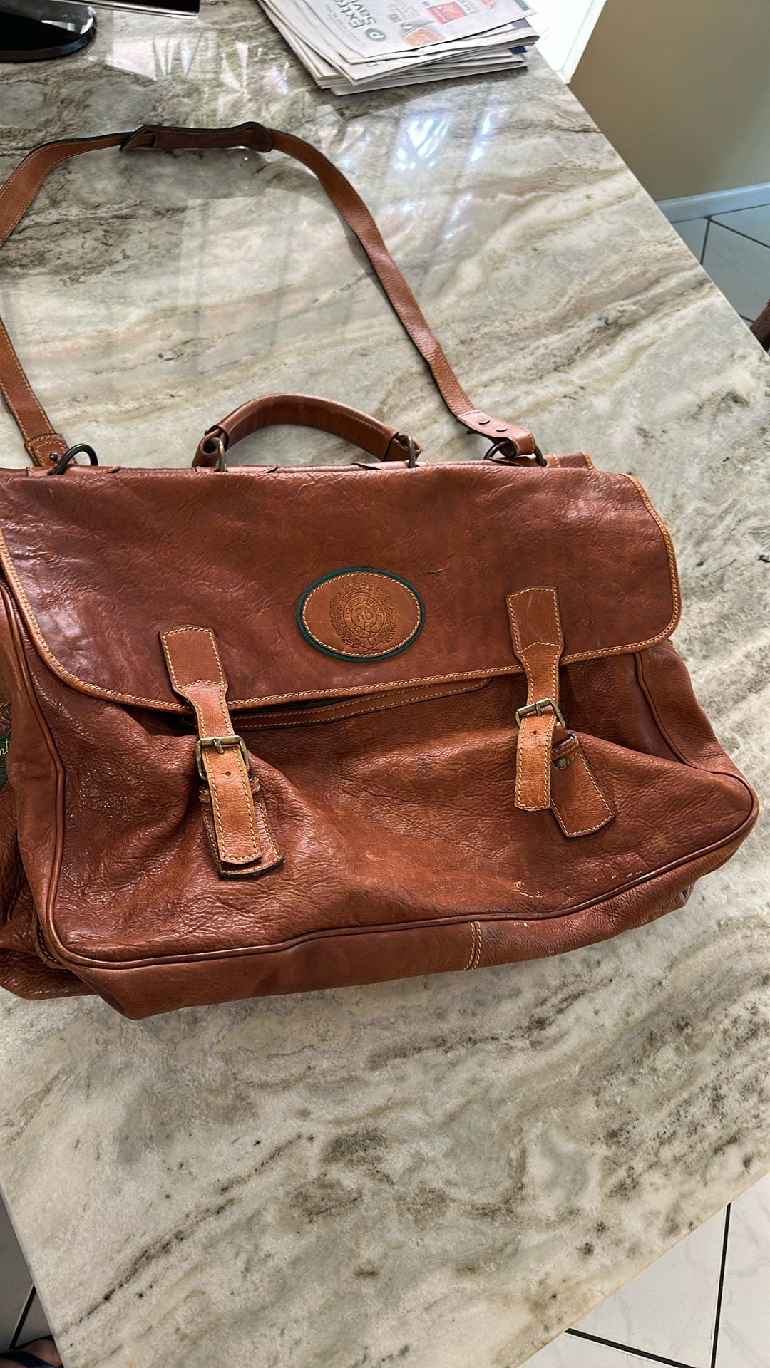 Vintage Italian Leather Shoulder bag
