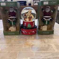 Santa Christmas Musical  Snow Globe w/ Moving Train + 2 Santa Night Lights 