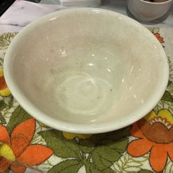 Vintage Beautiful Collectible Ceramic Homer Laughlin Designer Bowl 