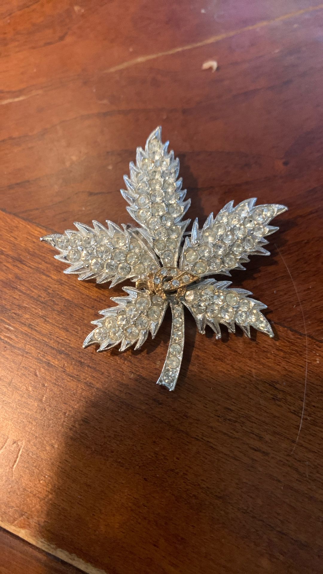 ORA Rhinstone Leaf Pin Brooch Rhodim Plated